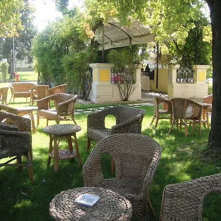 호텔 말펜사 비촐라티씨노